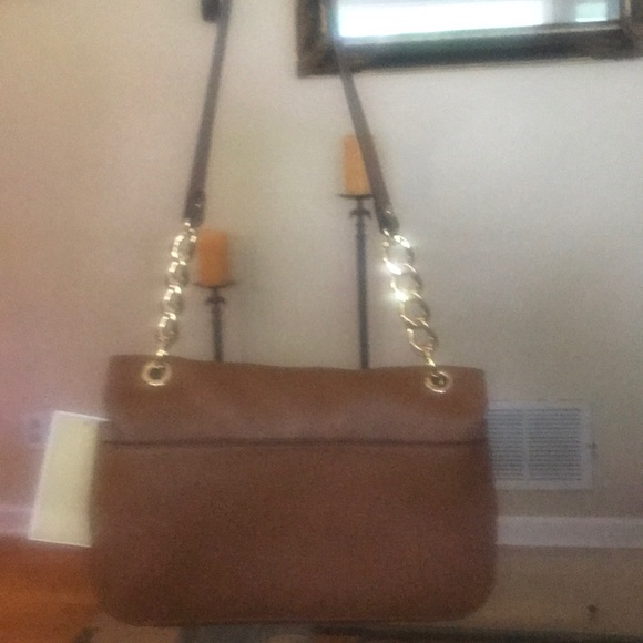 Michael Kors Fulton Small Leather Shoulder Tote - Picture 2 of 5